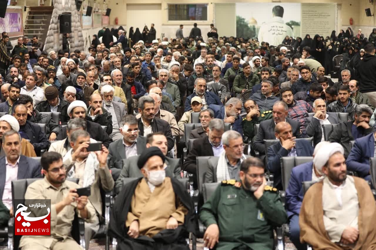 سازماندهی هزار و ۳۰۰ گروه جهادی در استان قم