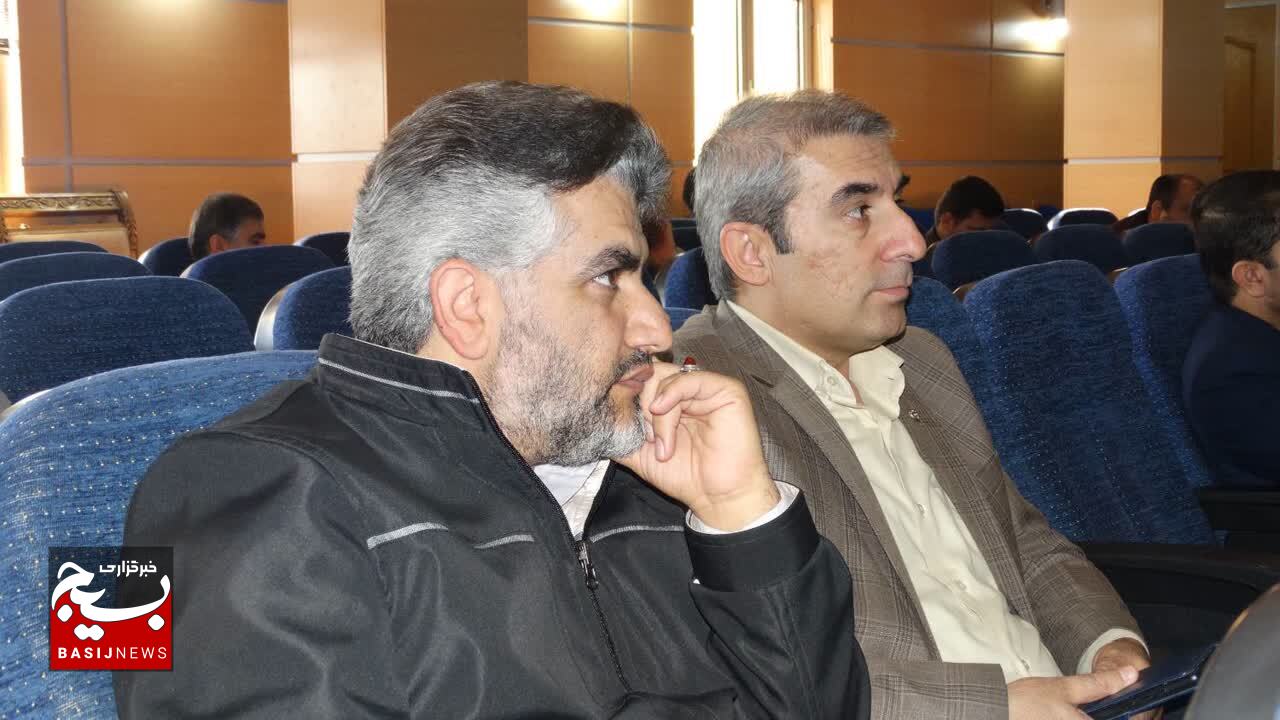 برگزاری همایش سالروز تصویب قانون اساسی جمهوری اسلامی ایران و روز بسیج حقوق دانان در یاسوج
