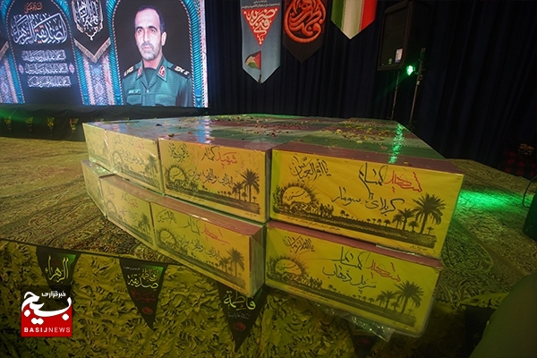 کلیپ| وداع بهشهری ها با آلاله های زهرایی در یادواره سردار شهید ییلاقی