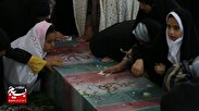 تشییع باشکوه پیکر شهدای گمنام بر دستان مردم ساوه