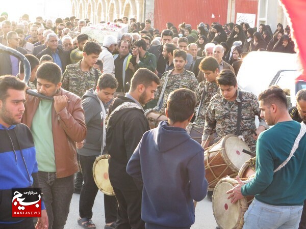 استقبال با شکوه مردم روستای جائینک از شهید گمنام