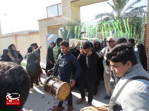 مدرسه دخترانه حضرت خدیجه کبری روستای جائینک میزبان شهید گمنام شد