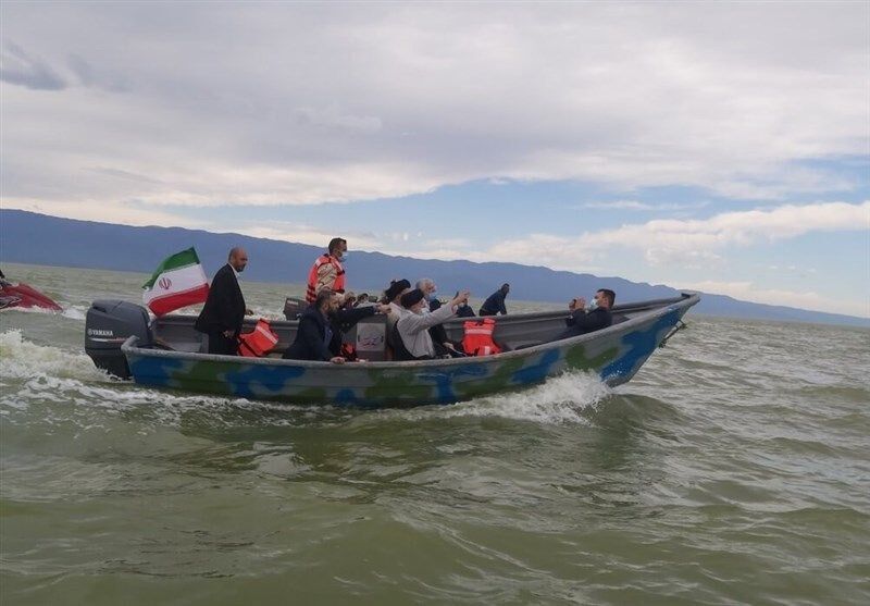 بازدید رییس جمهور از تنها جزیره ایرانی دریای خزر