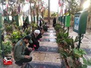 قبور مطهر شهدای نراق گلباران شد