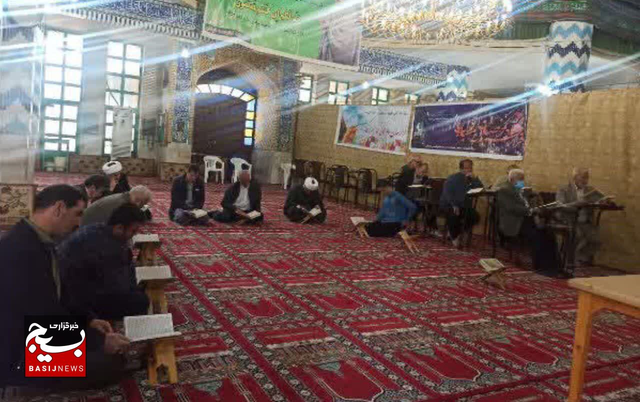 برگزاری محافل انس با قرآن کریم در شهرستان رودبار