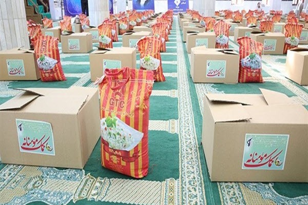 توزیع ۴۰ بسته کمک معیشتی به همت پایگاه شهید عدالتی همدان در عید سعید فطر