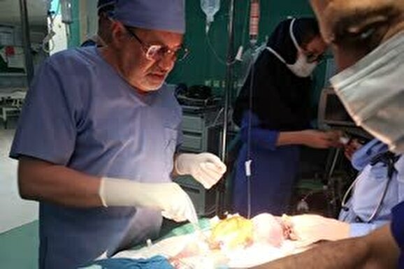 ویزیت و جراحی رایگان بیماران ناهنجاری مادرزادی در ایلام