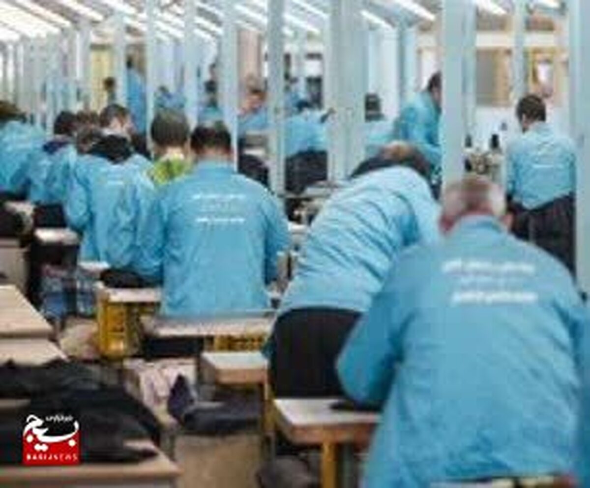  

اشتغال به کار یکهزار و ۳۱۳ زندانی در بخش های صنعتی، کشاورزی و خدماتی در استان قزوین