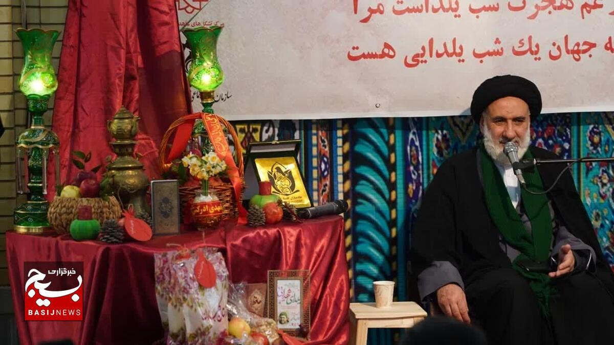 حفظ نظام مقدس جمهوری اسلامی ایران وظیفه همگان است