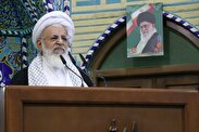 نباید فتنه‌های دشمن ما را به گمراهی بکشاند