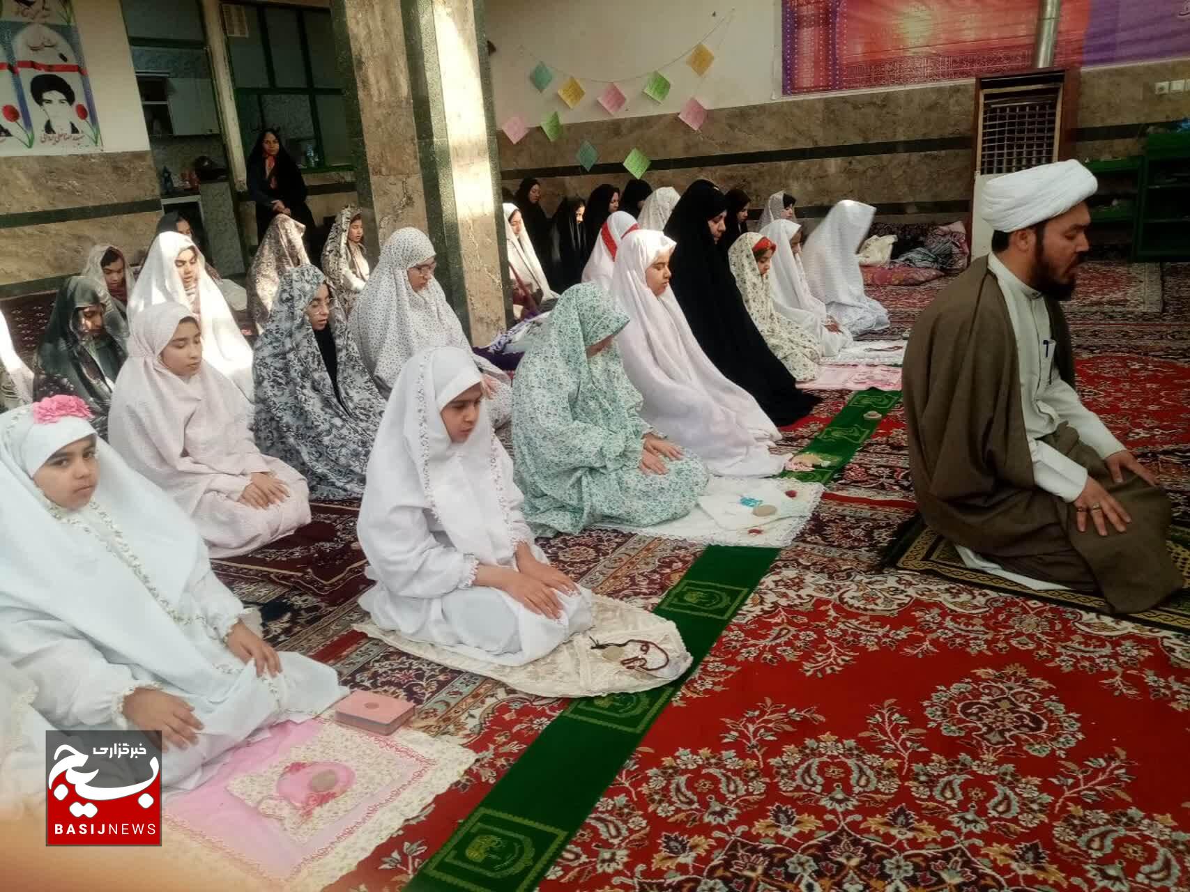 برگزاری آیین باشکوه اعتکاف رجبیه ویژه دانشآموزان دختر در گرجی سفلی برگزاری آیین باشکوه اعتکاف رجبیه ویژه دانشآموزان دختر در گرجی سفلی
