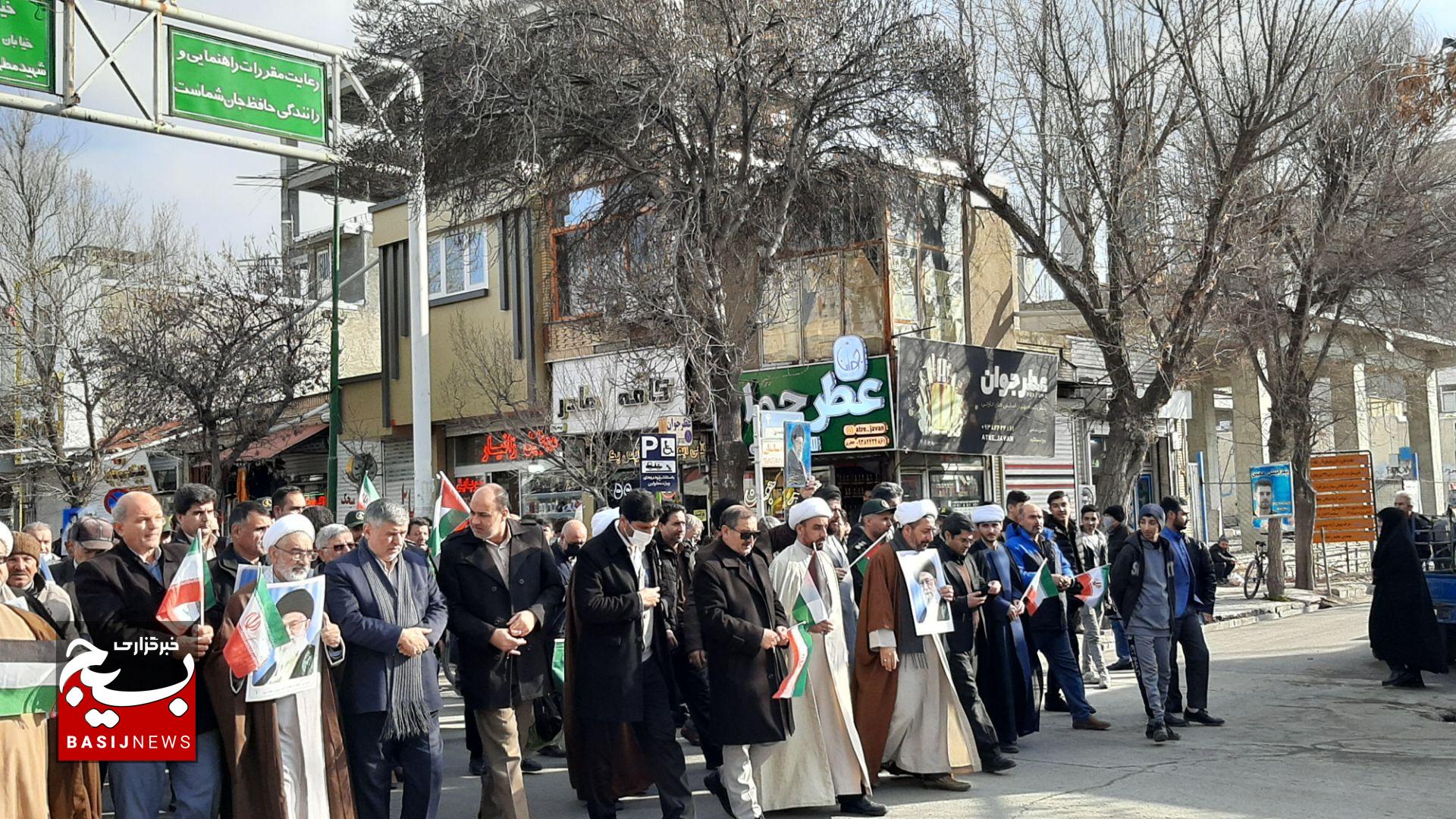 راهپیمایی روز حماسه نهم دی ماه در قوچان انقلابی به روایت تصویر