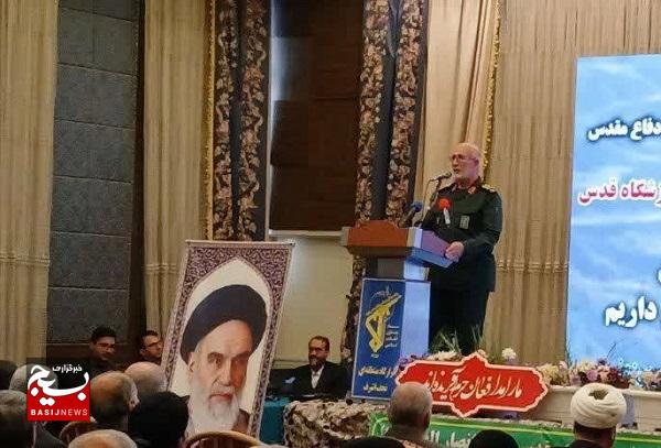  مردم همدان در تمام صحنه‌های انقلاب و دفاع مقدس خوش درخشیدند/ باید با حفظ وحدت در مسیر ولایت‌مداری و دفاع از انقلاب گام برداریم