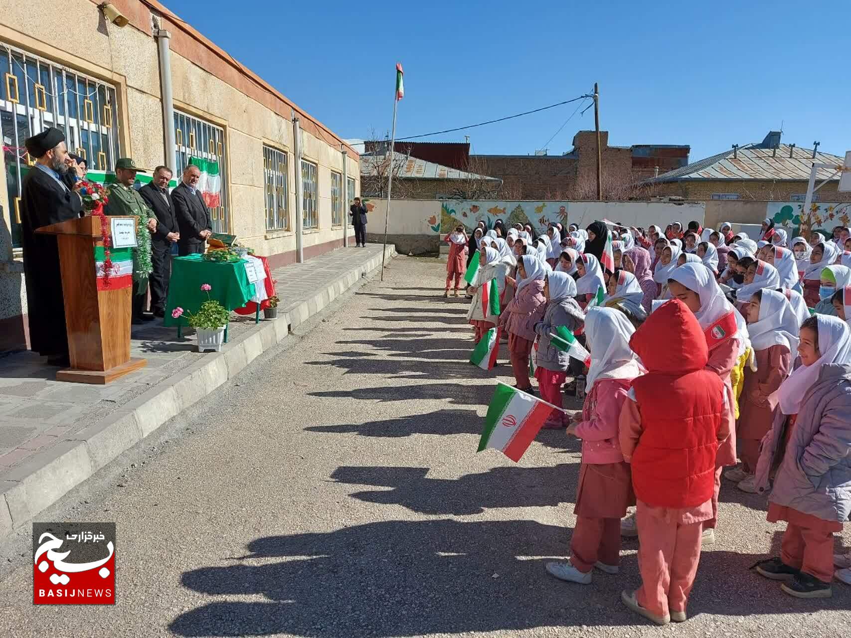 جشن روز پاسدار در مدارس خلخال برگزار شد