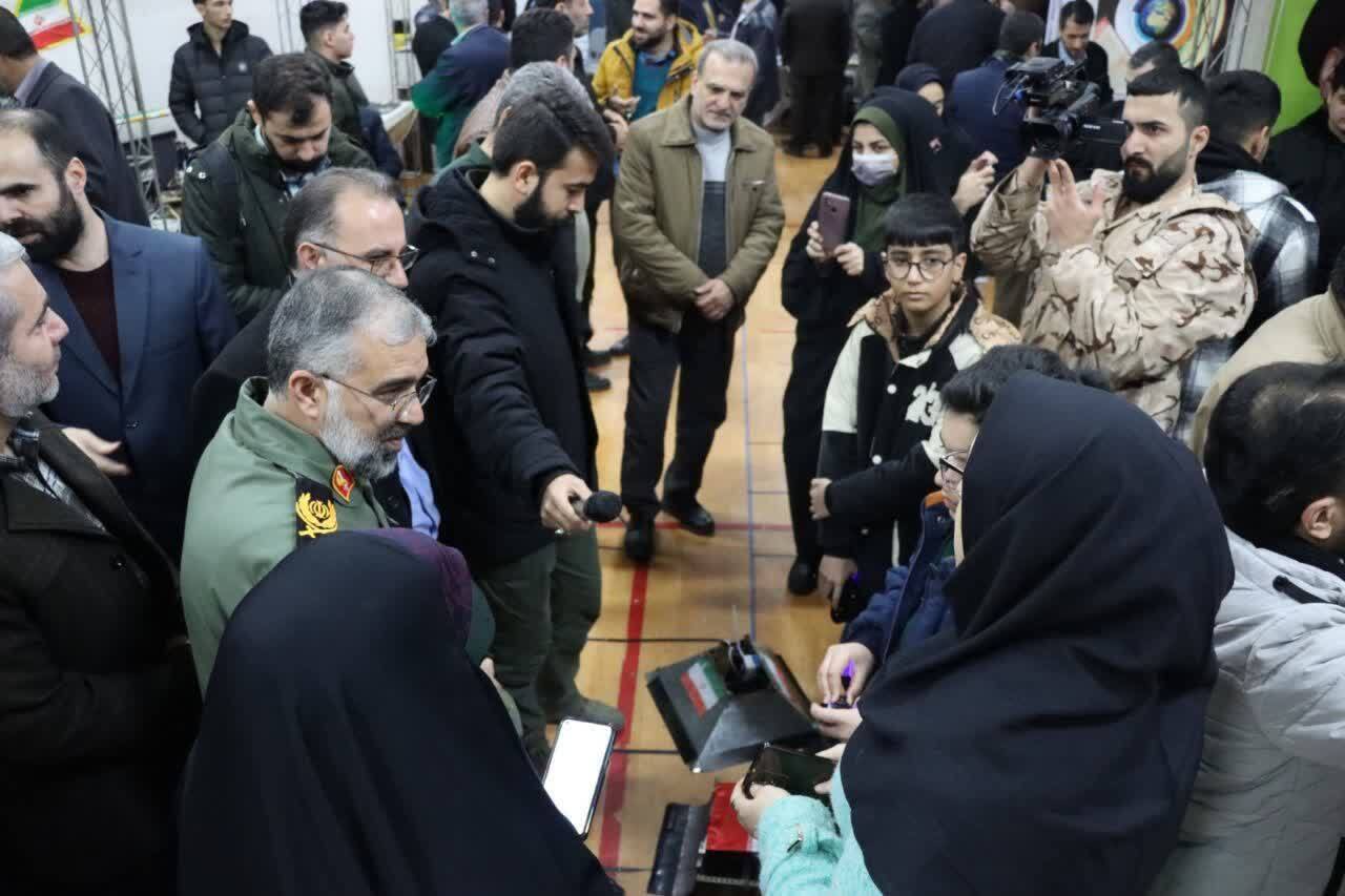 شکل‌گیری ۱۶۵ مجموعه نخبه‌پرور مردمی با اجرای طرح شهید احمدی روشن/ رضوی نژاد در جمع پرشور جهادگران و فناوران گلستان