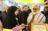 بازدید معاونت هماهنگ کننده سپاه پاسداران انقلاب اسلامی سردار نقدی از نمایشگاه زاینده نور اصفهان
