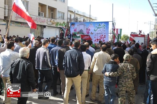 حضور باشکوه مردم کنگان در راهپیمایی ۲۲ بهمن