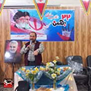 برگزاری جشن انقلاب در مسجد قائم(عج)/انقلاب اسلامی، اسلام را از انزوا درآورد