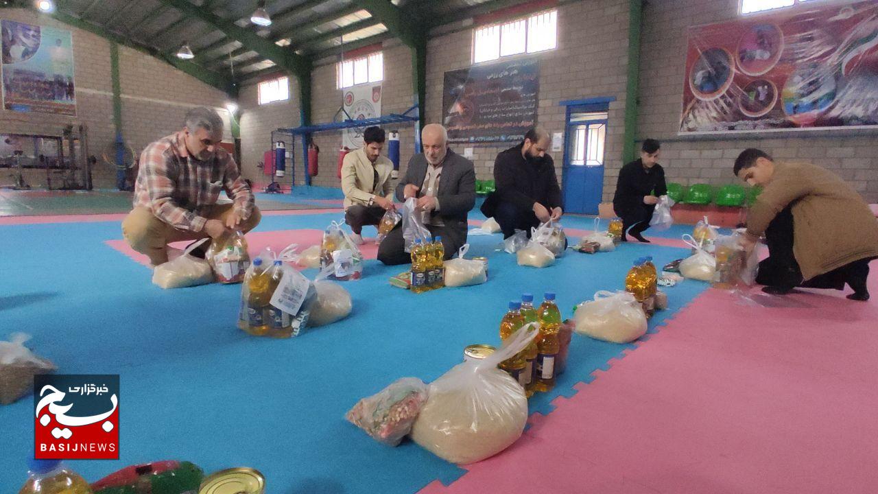 توزیع بسته‌های معیشتی توسط گروه جهادی شهید حمزه کروبی