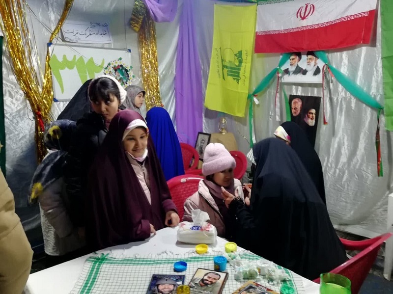 ایستگاه صلواتی به همت هیئت رایحه الحسین (ع) لشکر پنج نصر