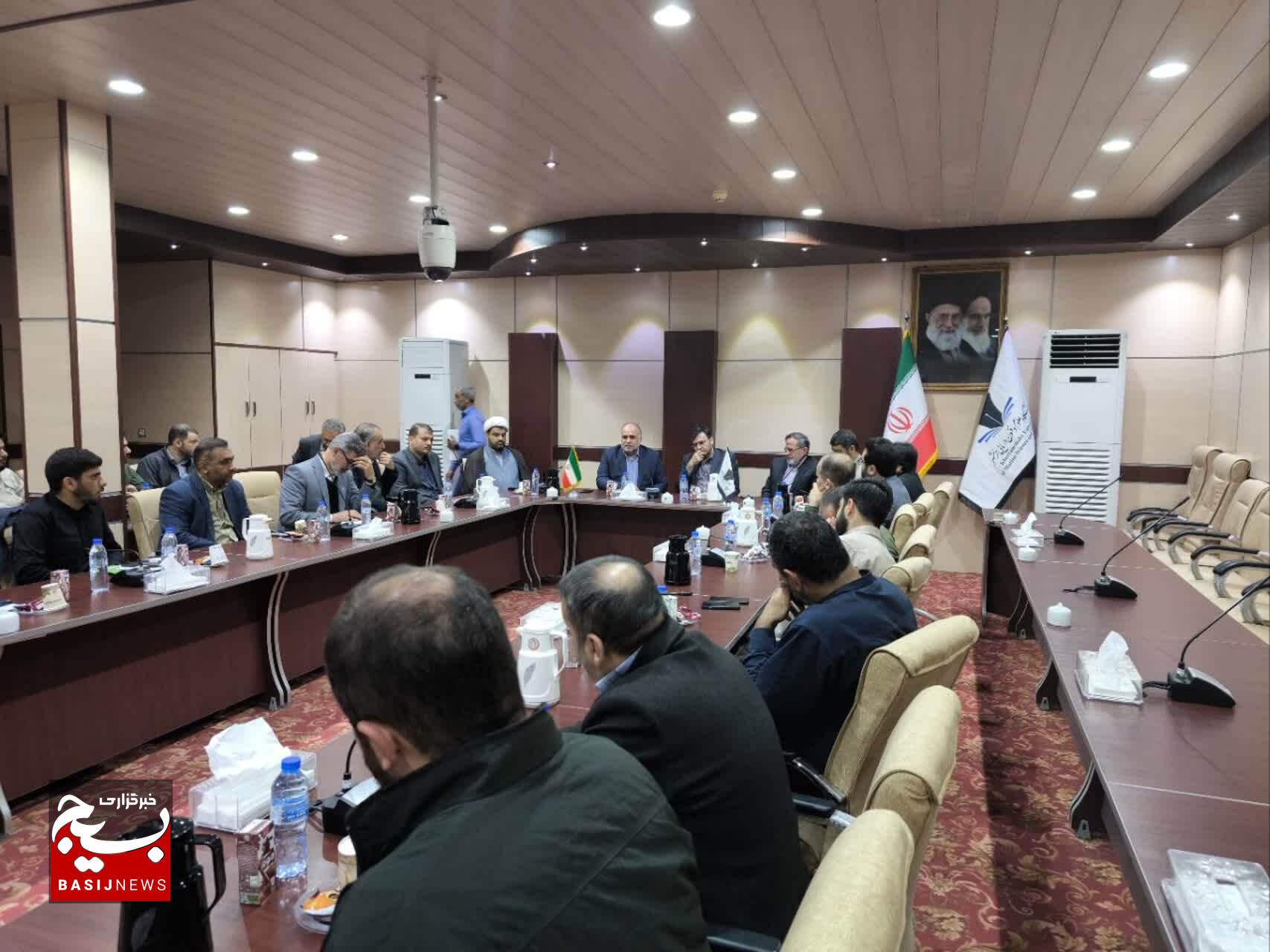 جلسه قرارگاه شهید علم‌الهدی خوزستان با حضور دکتر وحید شالچی، معاون فرهنگی و اجتماعی وزیر علوم برگزار شد