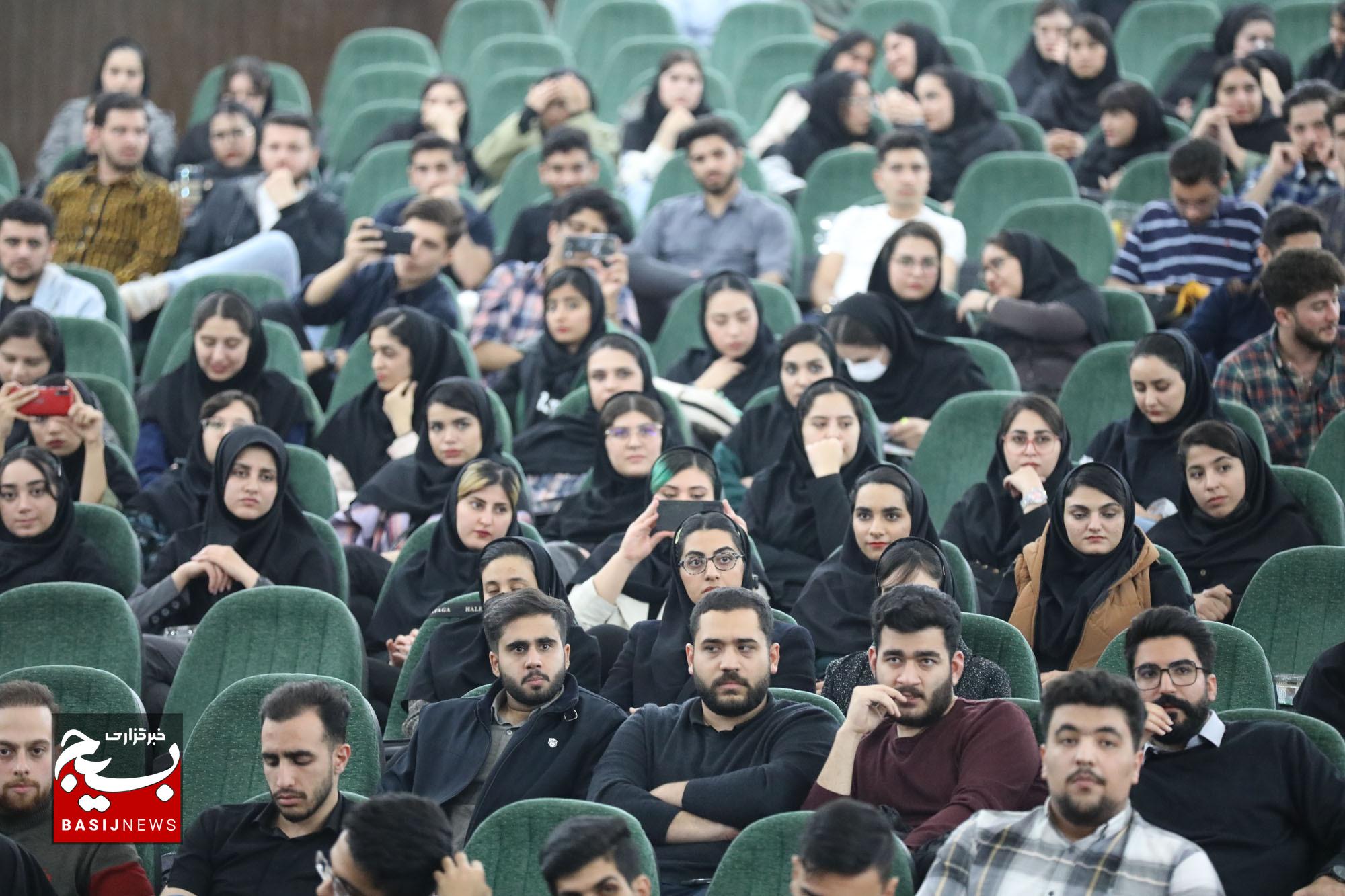 تلفیق علم و اراده انقلابی در دانشگاه صنعت نفت