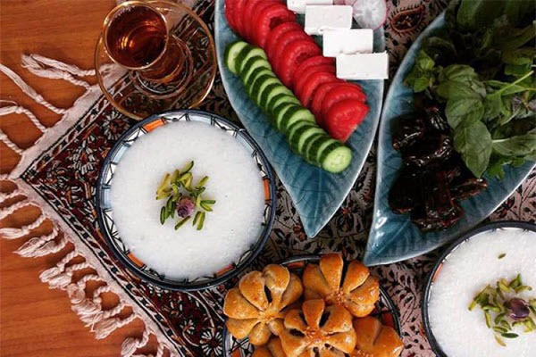 رفلاکس معده درماه رمضان  پیامد پرخوری در وعده سحر