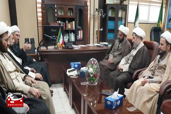 بالاترین مبارزات، مبارزات فکری و اعتقادی است