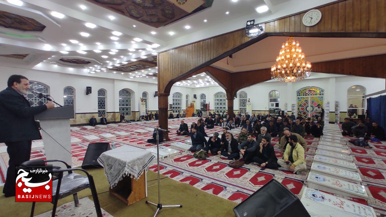 یک رزمنده مخلص، معادلات جهانی را تغییر میدهد یک رزمنده مخلص، معادلات جهانی را تغییر میدهد