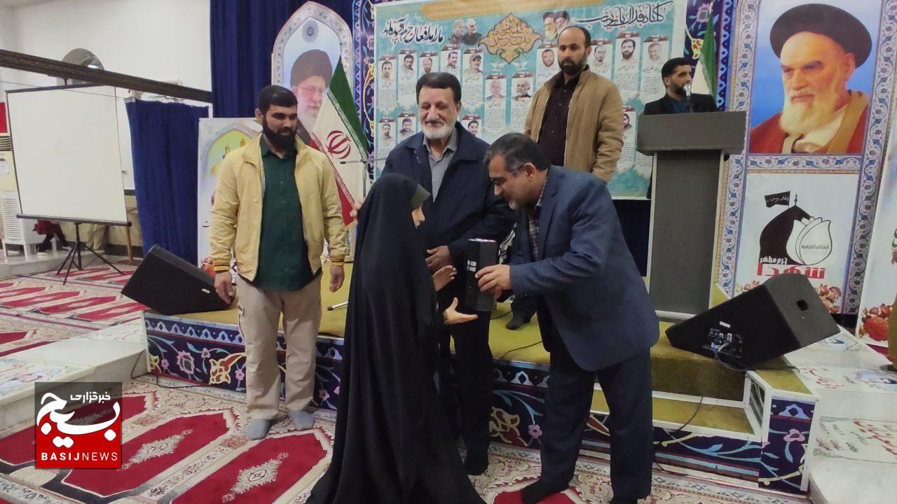 یک رزمنده مخلص، معادلات جهانی را تغییر میدهد یک رزمنده مخلص، معادلات جهانی را تغییر میدهد