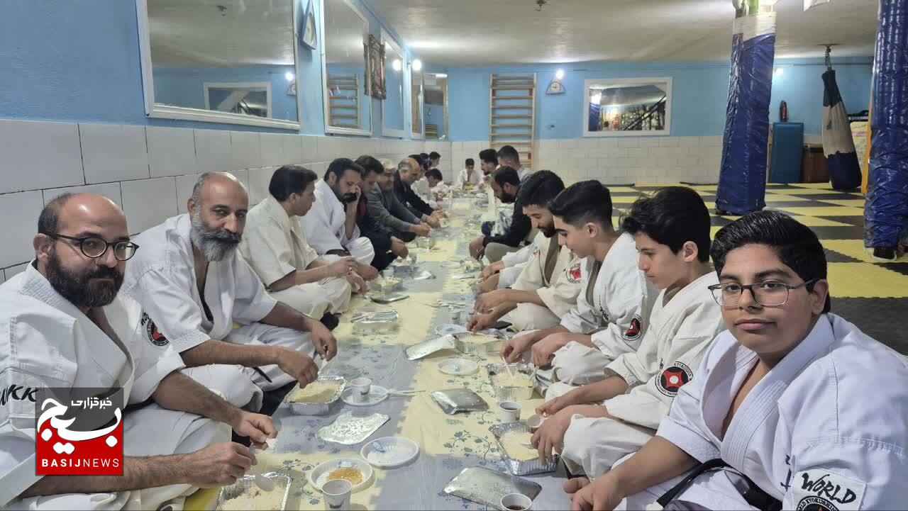 به یاد شهید ورزشکار حسن جزینی زاده محفل انس با قرآن برگزار شد به یاد شهید ورزشکار حسن جزینی زاده محفل انس با قرآن برگزار شد