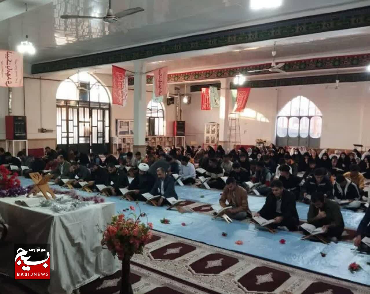 عزت و سربلندی در گرو اتصال به خدا و قرآن است
