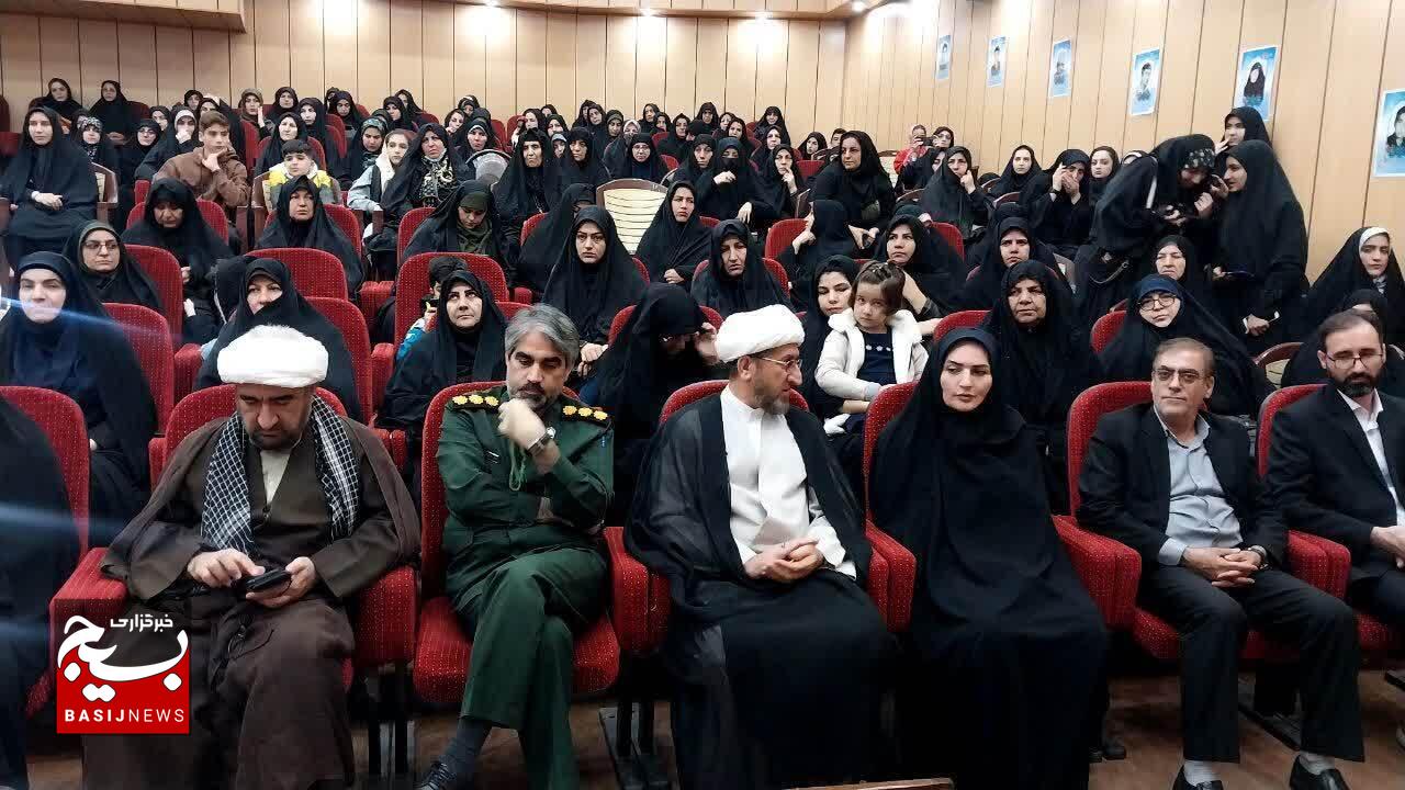 توسعه شهرستان سلسله با روحیه جهادی و الگوگیری از شهدا محقق خواهد شد توسعه شهرستان سلسله با روحیه جهادی و الگوگیری از شهدا محقق خواهد شد