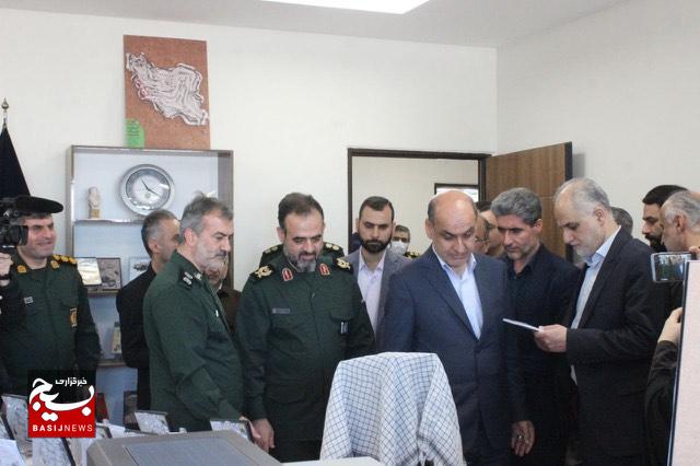 رونمایی از ۳۰ نمایش رادیویی و ۱۰ پادکست با محوریت شهدا رونمایی از ۳۰ نمایش رادیویی و ۱۰ پادکست با محوریت شهدا