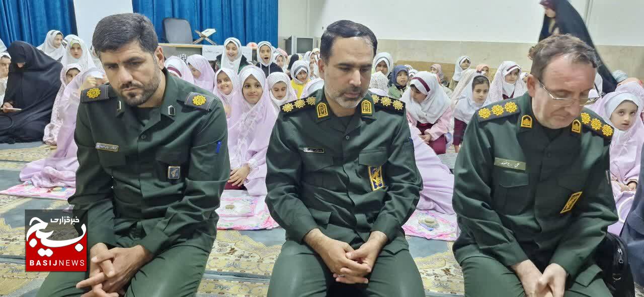 برگزاری جشن تکلیف دختران شهرستان دلفان با حضور ۱۳۰ دانش‌آموز