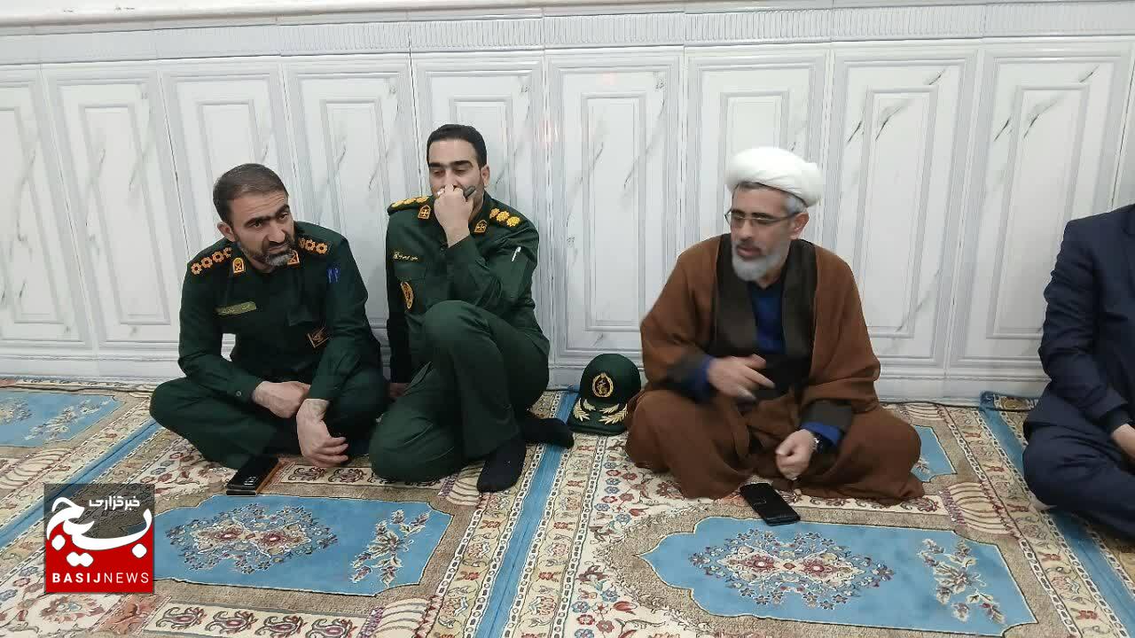 تجلیل از خیرین و فعالان ساخت مسجد حضرت محمد رسول الله (ص) شهرک بهرامی علیا +عکس تجلیل از خیرین و فعالان ساخت مسجد حضرت محمد رسول الله (ص) شهرک بهرامی علیا +عکس