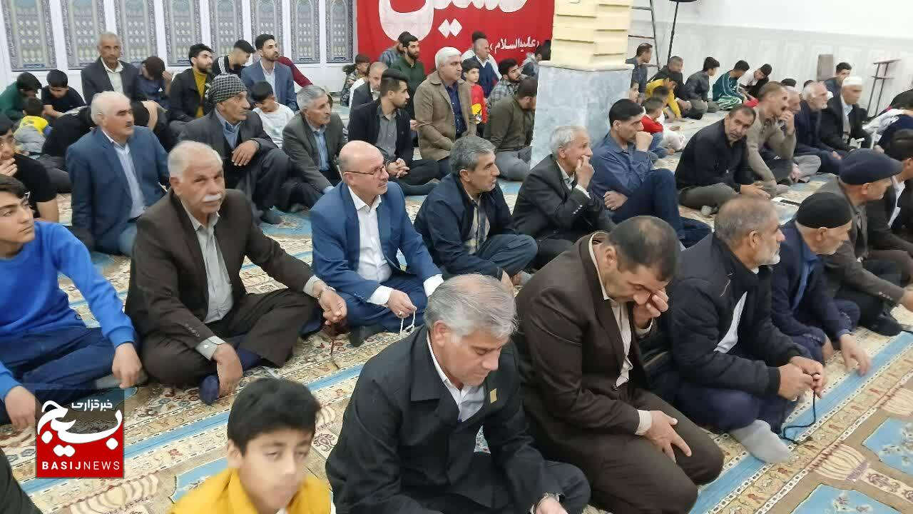 تجلیل از خیرین و فعالان ساخت مسجد حضرت محمد رسول الله (ص) شهرک بهرامی علیا +عکس تجلیل از خیرین و فعالان ساخت مسجد حضرت محمد رسول الله (ص) شهرک بهرامی علیا +عکس