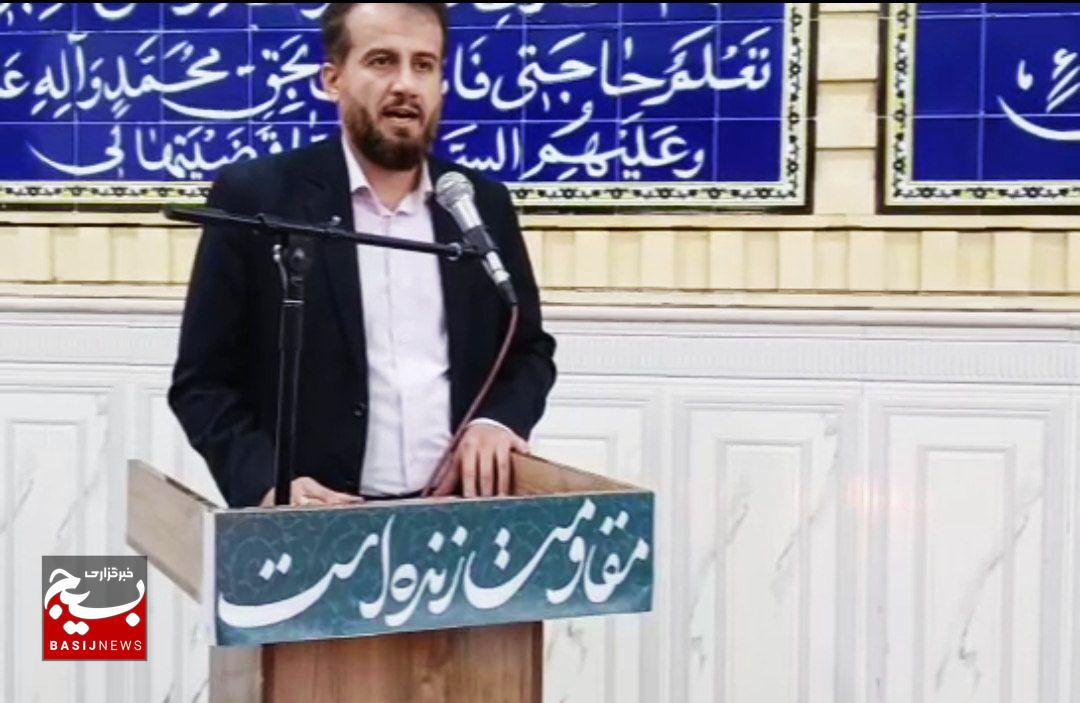 تجلیل از خیرین و فعالان ساخت مسجد حضرت محمد رسول الله (ص) شهرک بهرامی علیا +عکس تجلیل از خیرین و فعالان ساخت مسجد حضرت محمد رسول الله (ص) شهرک بهرامی علیا +عکس