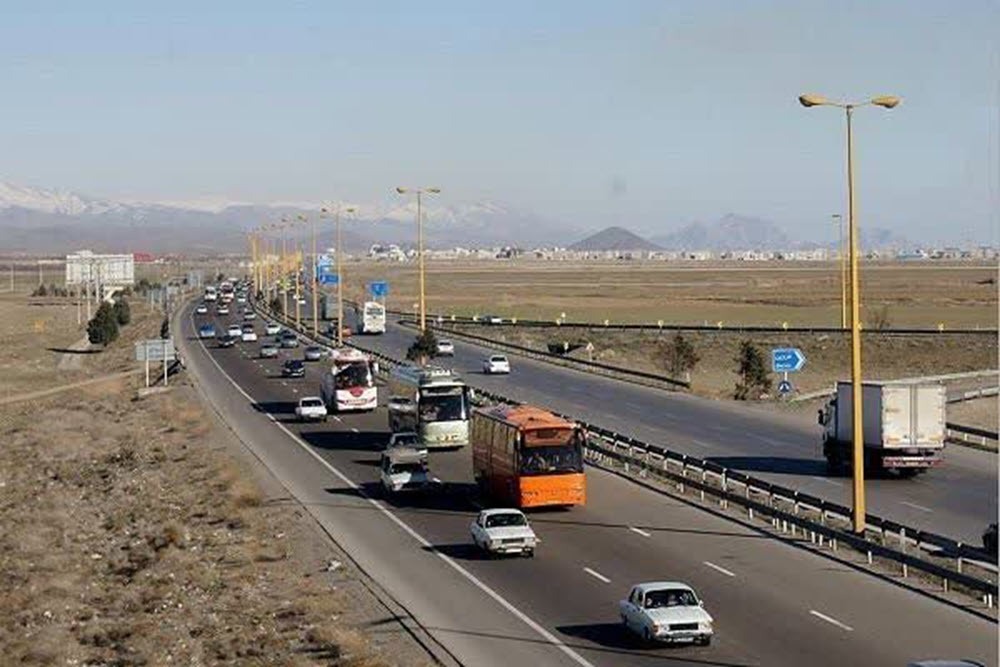 رشد ۱۲.۵ درصدی تردد در جاده‌های همدان همزمان با آغاز تعطیلات نوروزی