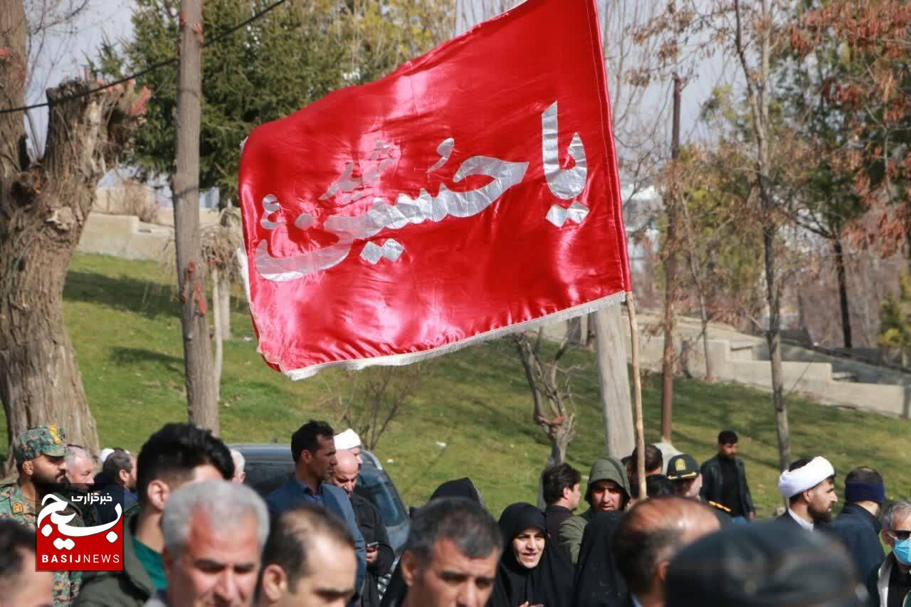 تشییع باشکوه شهید مدافع امنیت، مهران پیری تاجامیر در دلفان تشییع باشکوه شهید مدافع امنیت، مهران پیری تاجامیر در دلفان