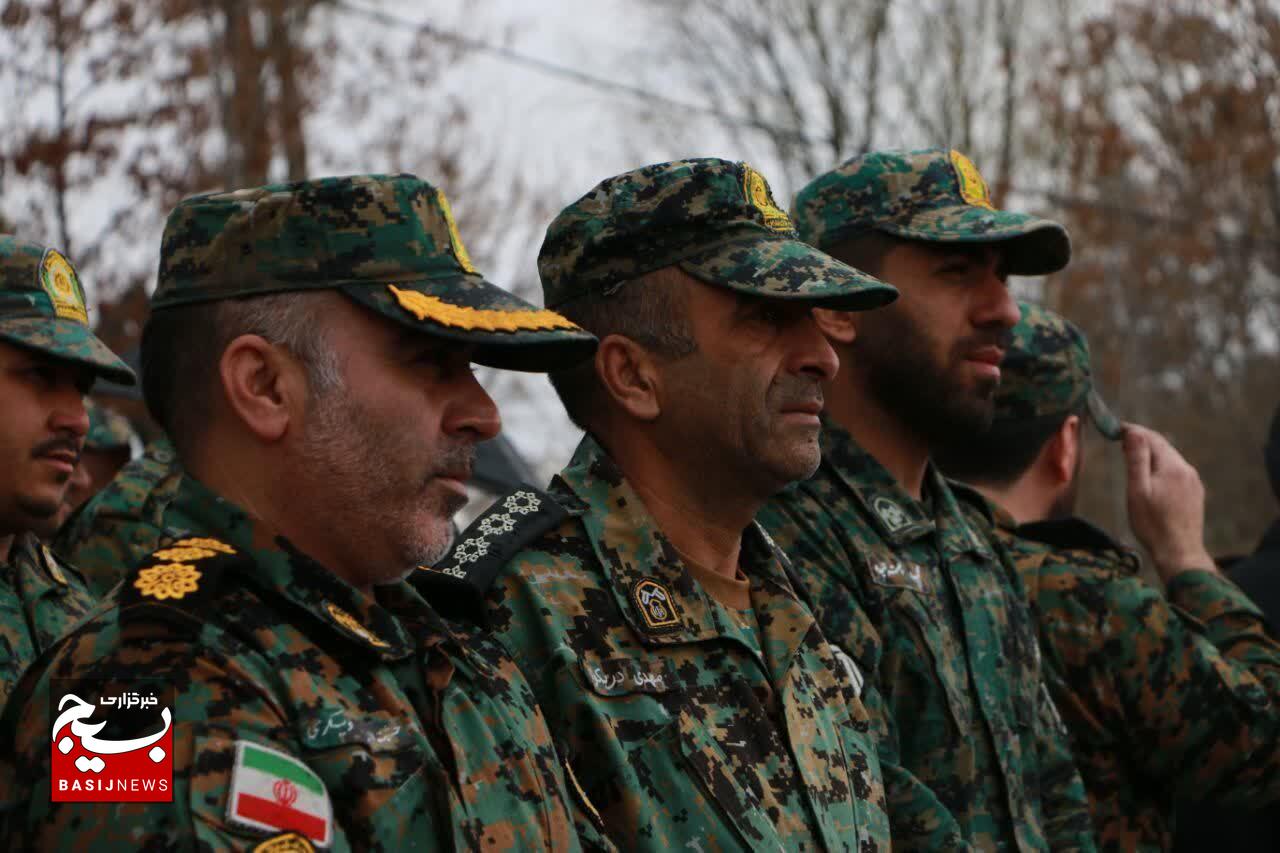 تشییع باشکوه شهید مدافع امنیت، مهران پیری تاجامیر در دلفان تشییع باشکوه شهید مدافع امنیت، مهران پیری تاجامیر در دلفان