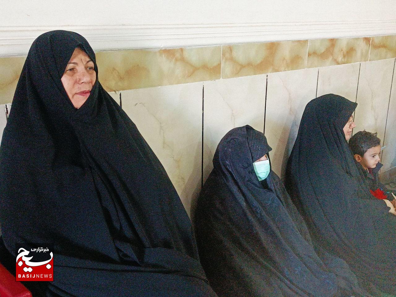 حضور زنان لرستانی در مراسم گرامیداشت شهدای مقاومت +عکس