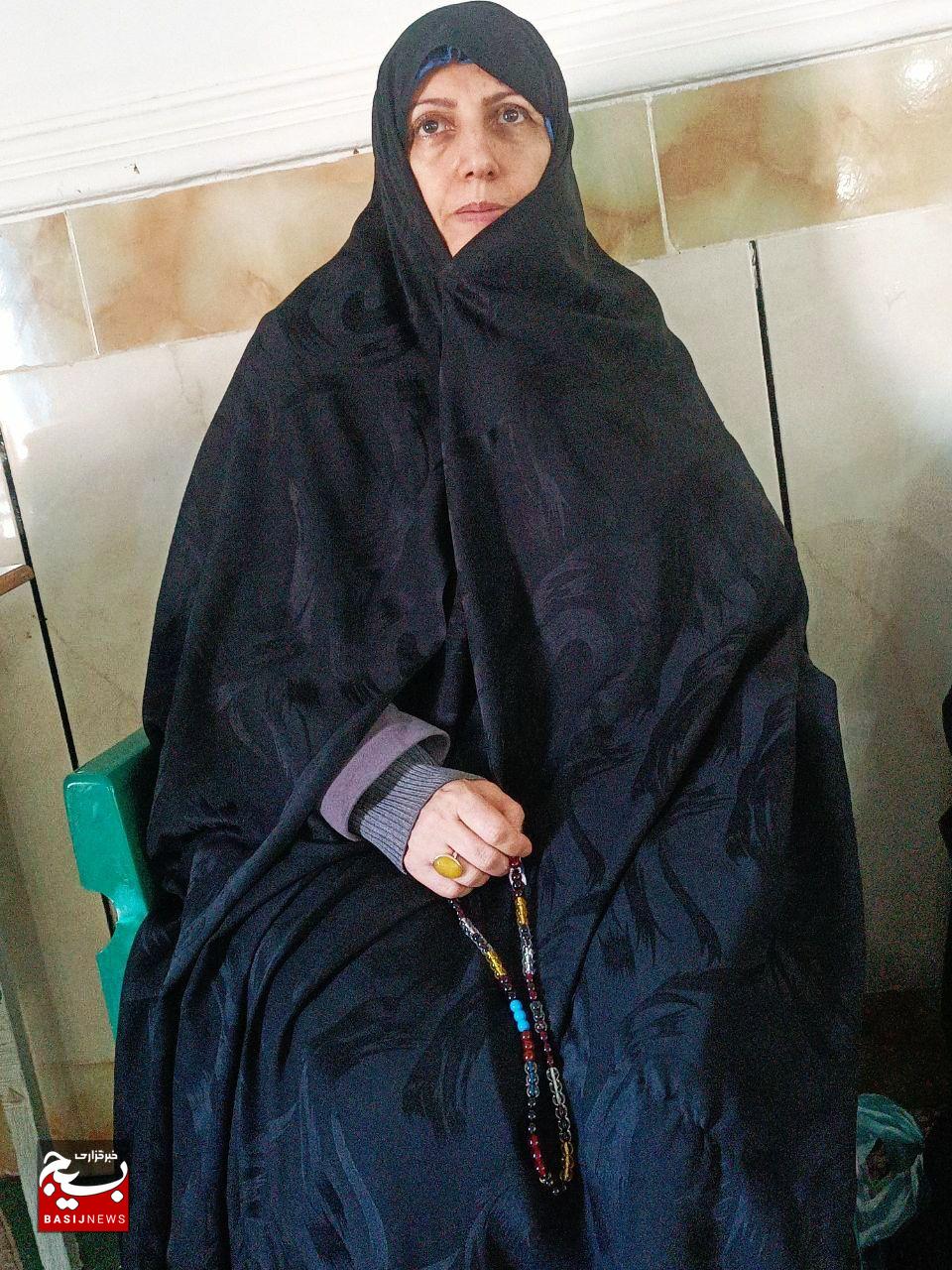 حضور زنان لرستانی در مراسم گرامیداشت شهدای مقاومت +عکس