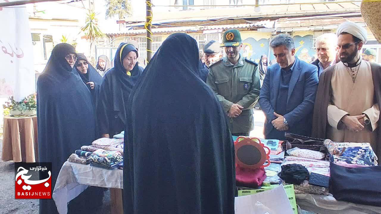 رویداد(نمایشگاه)طلایه‌داران تولید به منظور  ترویج توانمندی‌های بانوان کارآفرین گیلانی در رودسر افتتاح شد