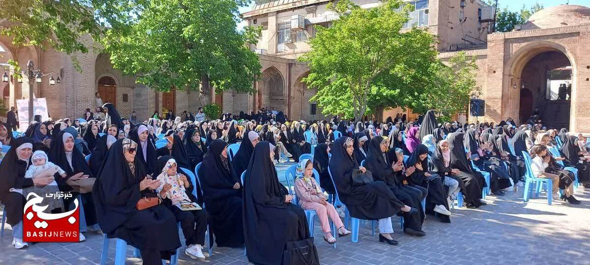 میهمانی بزرگ روز دختر در سرای سعدالسلطنه قزوین برگزار شد+تصاویر