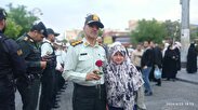 قدردانی بانوان ساوجی از زحمات نیروی انتظامی در اجرای طرح «نور»