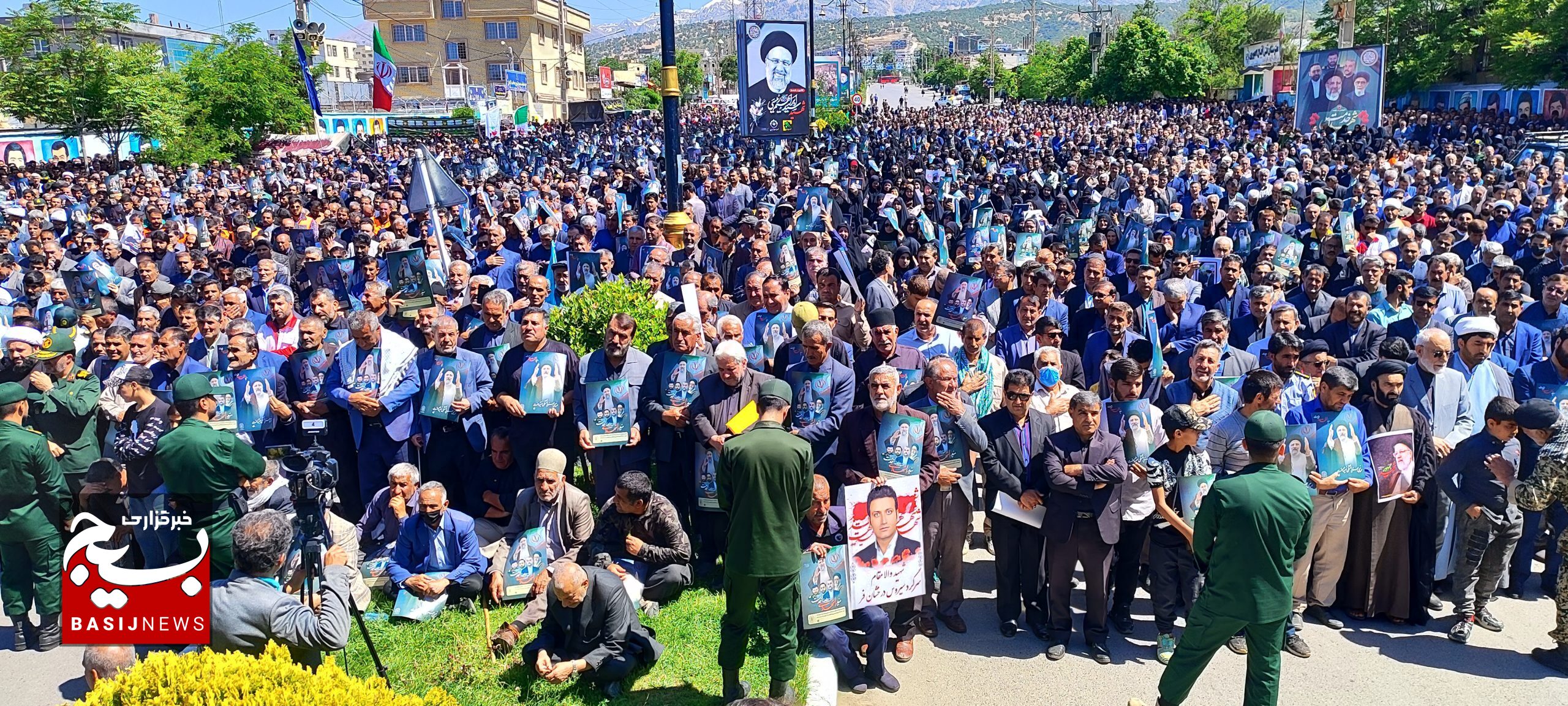 اجتماع باشکوه یاسوجی ها در سوگ خادم الرضا رئیس جمهور شهید