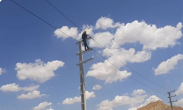 احداث خط‌هوایی ما بین روستاهای اسكندر و ملكیان با اعتبار نزدیك به 30میلیارد ریال