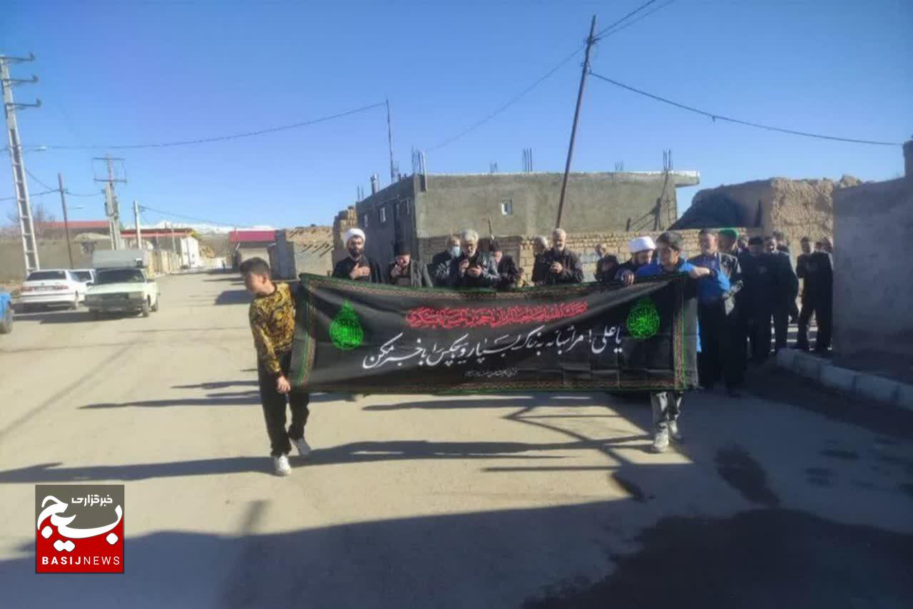 استفاده از ظرفیت روستا برای حل مشکلات به همت امام جماعت روستایی در زنجان استفاده از ظرفیت روستا برای حل مشکلات به همت امام جماعت روستایی در زنجان