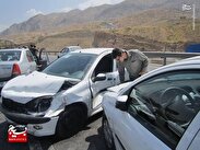 تصادف سه دستگاه خودرو در زنجان ۱۰ مصدوم برجا گذاشت